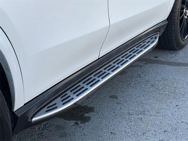 used 2020 Mercedes-Benz GLE 580 car, priced at $38,904