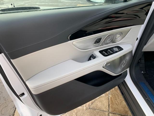 new 2026 Lincoln Nautilus car, priced at $77,295