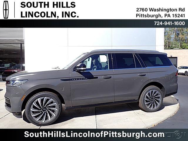 new 2025 Lincoln Navigator car, priced at $121,835