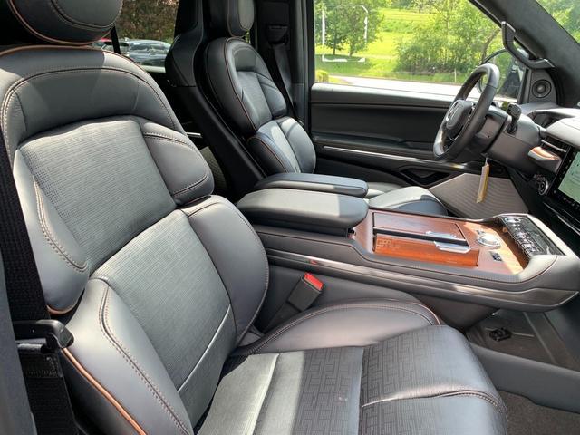 new 2026 Lincoln Navigator L car