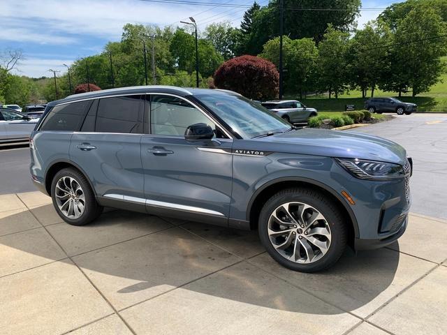 new 2026 Lincoln Aviator car