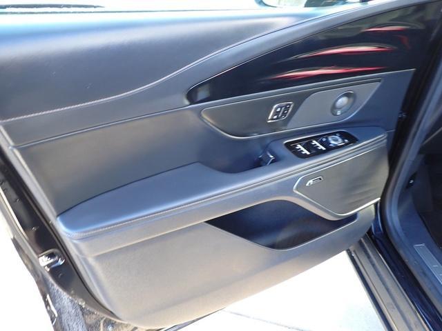 used 2025 Lincoln Nautilus car, priced at $57,980