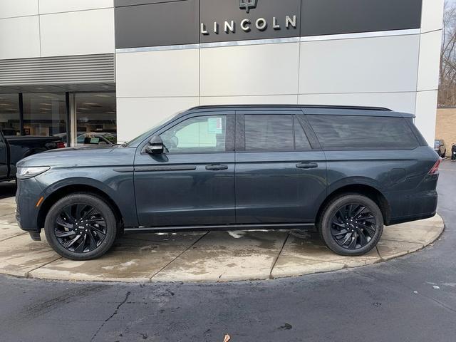 new 2026 Lincoln Navigator L car, priced at $112,590