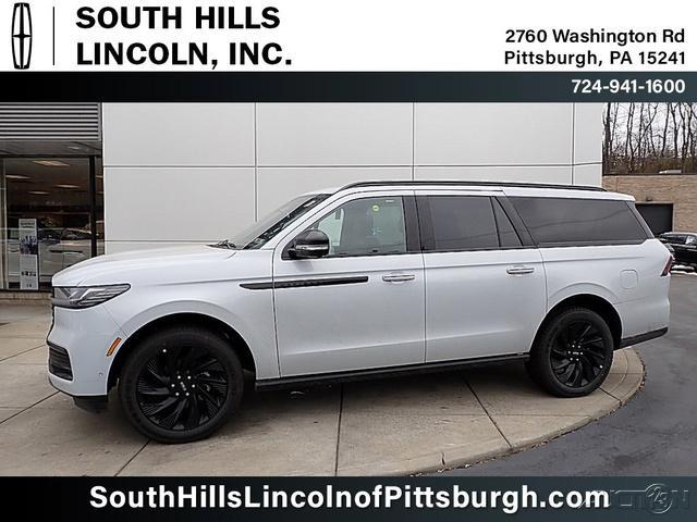 new 2025 Lincoln Navigator L car