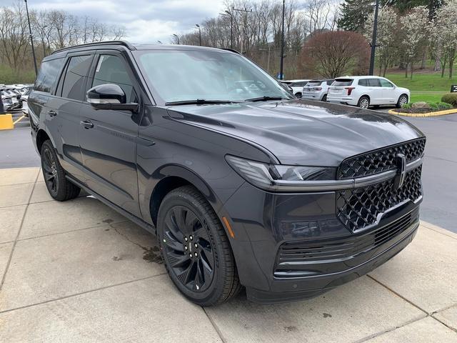 new 2026 Lincoln Navigator car, priced at $113,110