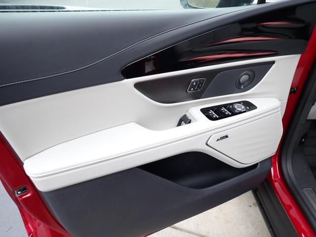 new 2026 Lincoln Nautilus car, priced at $68,690