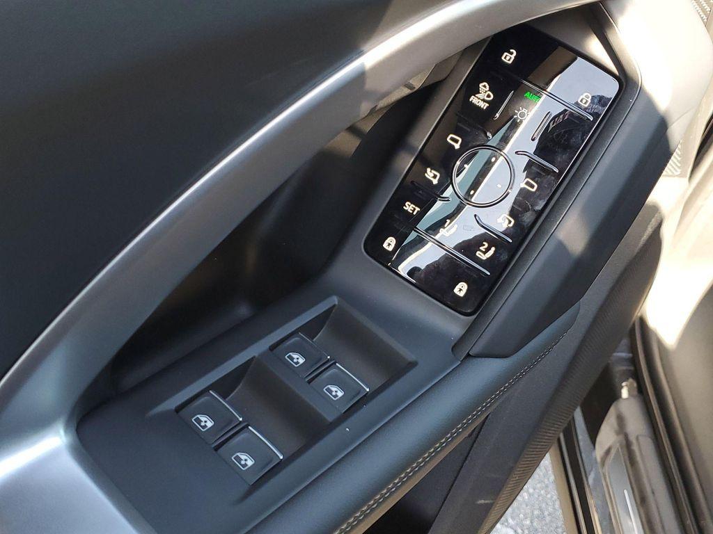 new 2025 Audi Q5 car, priced at $59,850