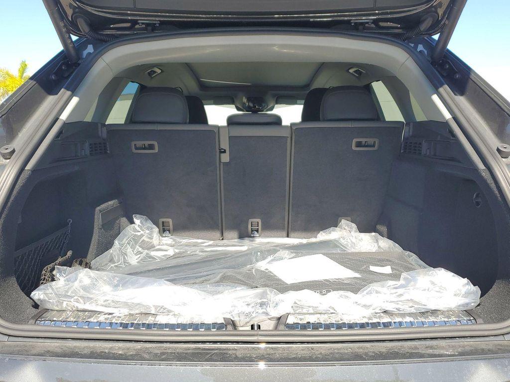 new 2025 Audi Q5 car, priced at $59,850