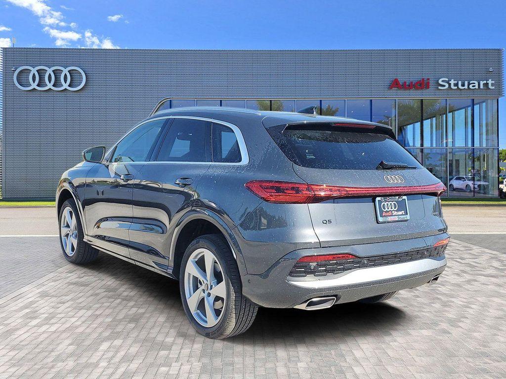 new 2025 Audi Q5 car, priced at $59,850
