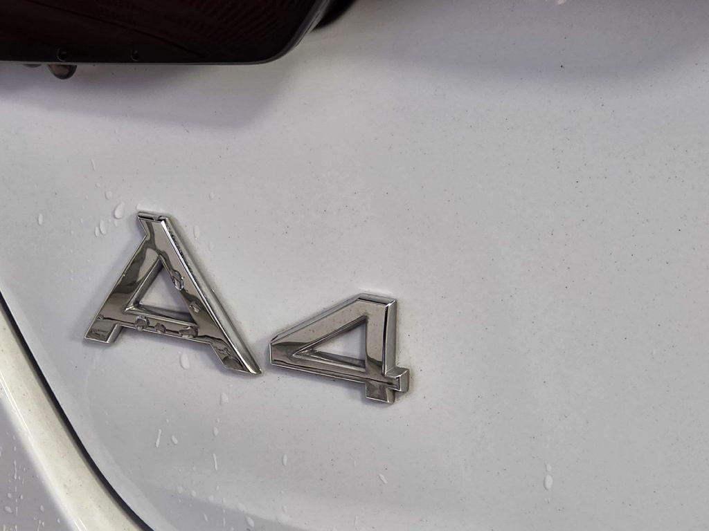 Audi A4 view 46