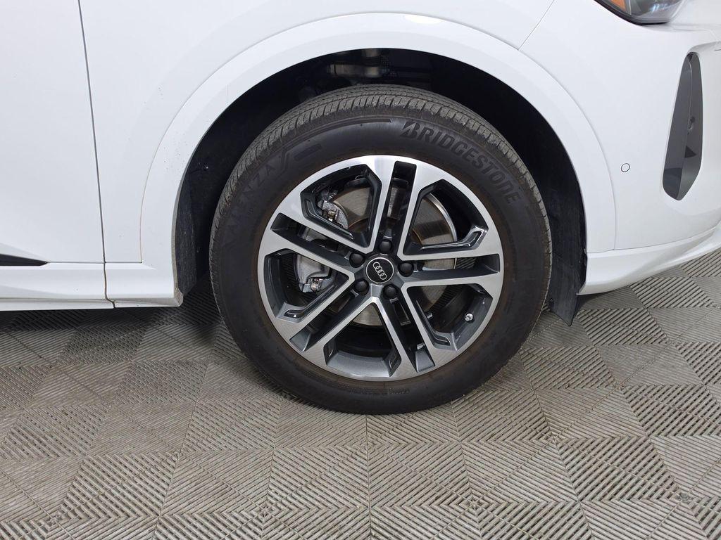 used 2025 Audi Q5 car, priced at $49,088