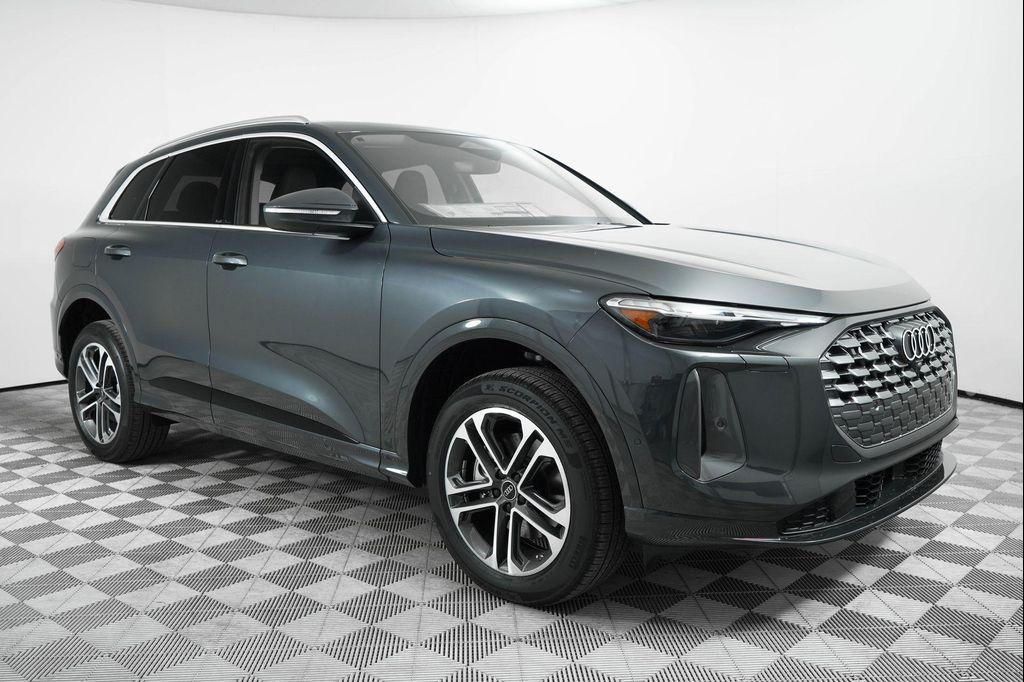 new 2025 Audi Q5 car, priced at $60,175