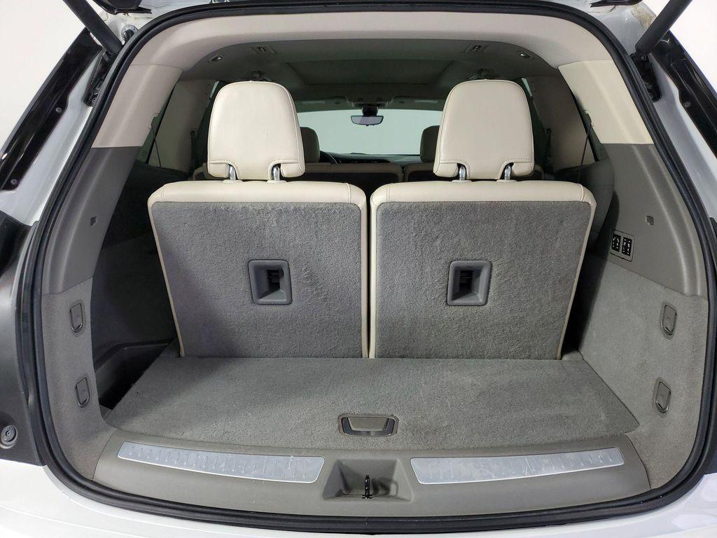 used 2021 Cadillac XT6 car, priced at $28,500