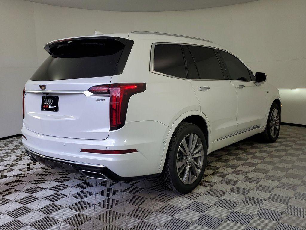 used 2021 Cadillac XT6 car, priced at $28,500