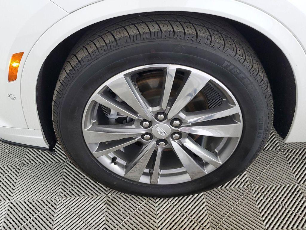 used 2021 Cadillac XT6 car, priced at $28,500