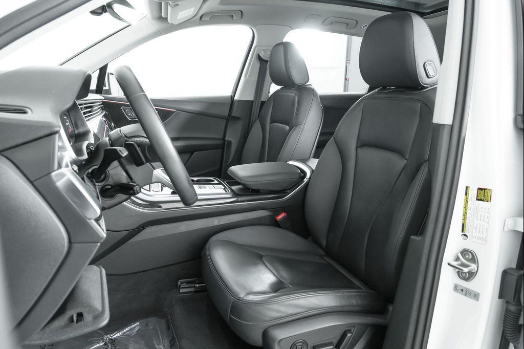 used 2022 Audi Q7 car, priced at $32,500