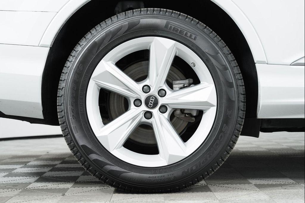 used 2022 Audi Q7 car, priced at $32,500