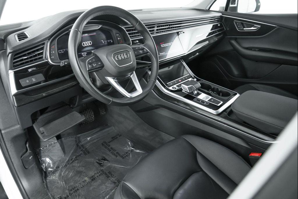 used 2022 Audi Q7 car, priced at $32,500