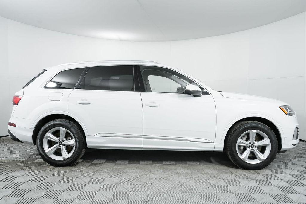 used 2022 Audi Q7 car, priced at $32,500
