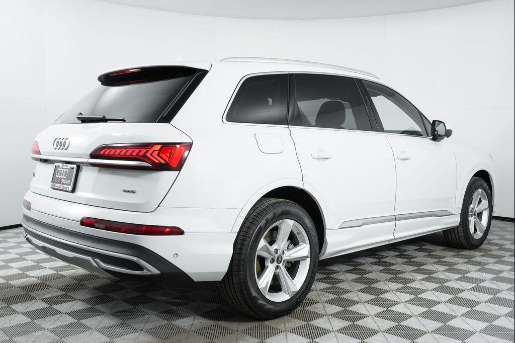 used 2022 Audi Q7 car, priced at $32,500