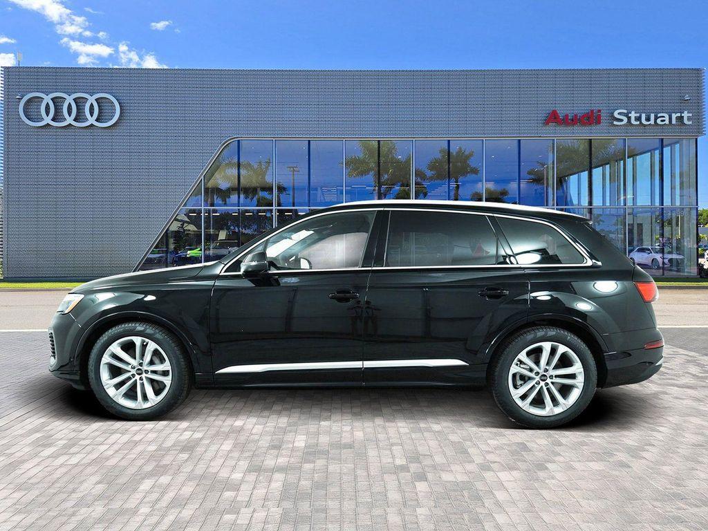 new 2025 Audi Q7 car, priced at $82,535