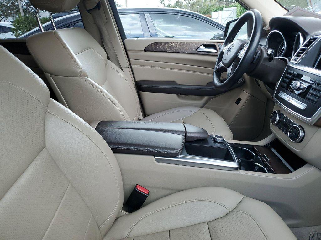 used 2015 Mercedes-Benz M-Class car, priced at $10,000