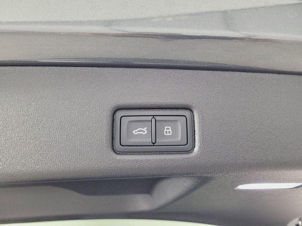 new 2025 Audi SQ5 car, priced at $72,015