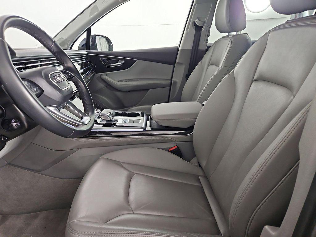 used 2023 Audi Q7 car, priced at $47,000