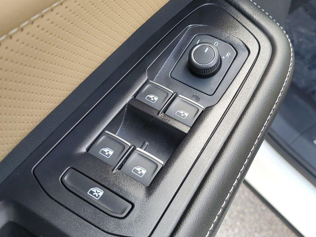 used 2025 Volkswagen Atlas Cross Sport car, priced at $34,500