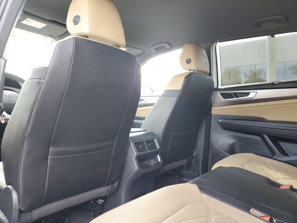 used 2025 Volkswagen Atlas Cross Sport car, priced at $34,500