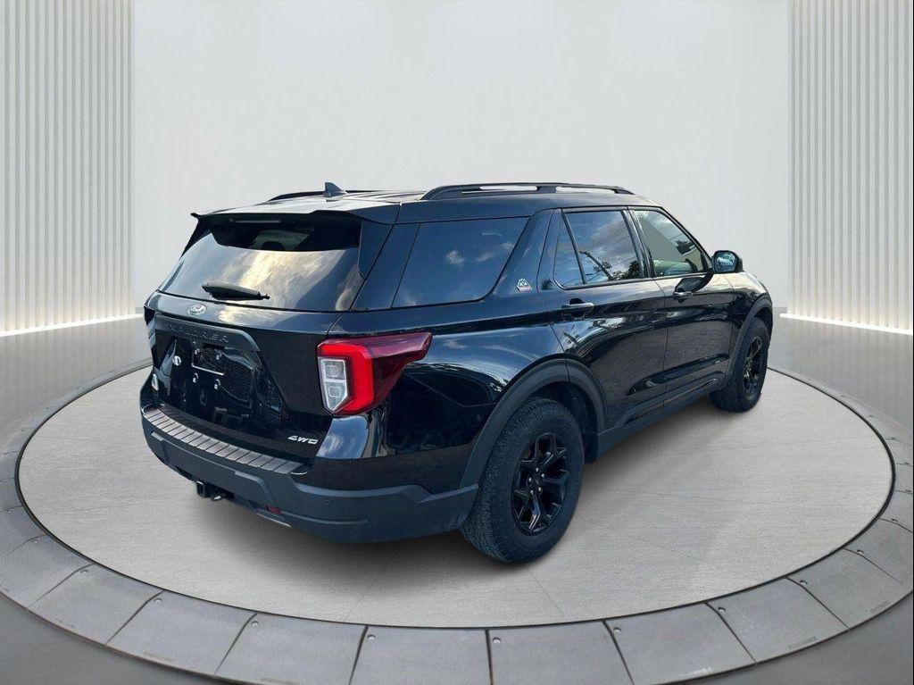 used 2022 Ford Explorer car, priced at $32,000