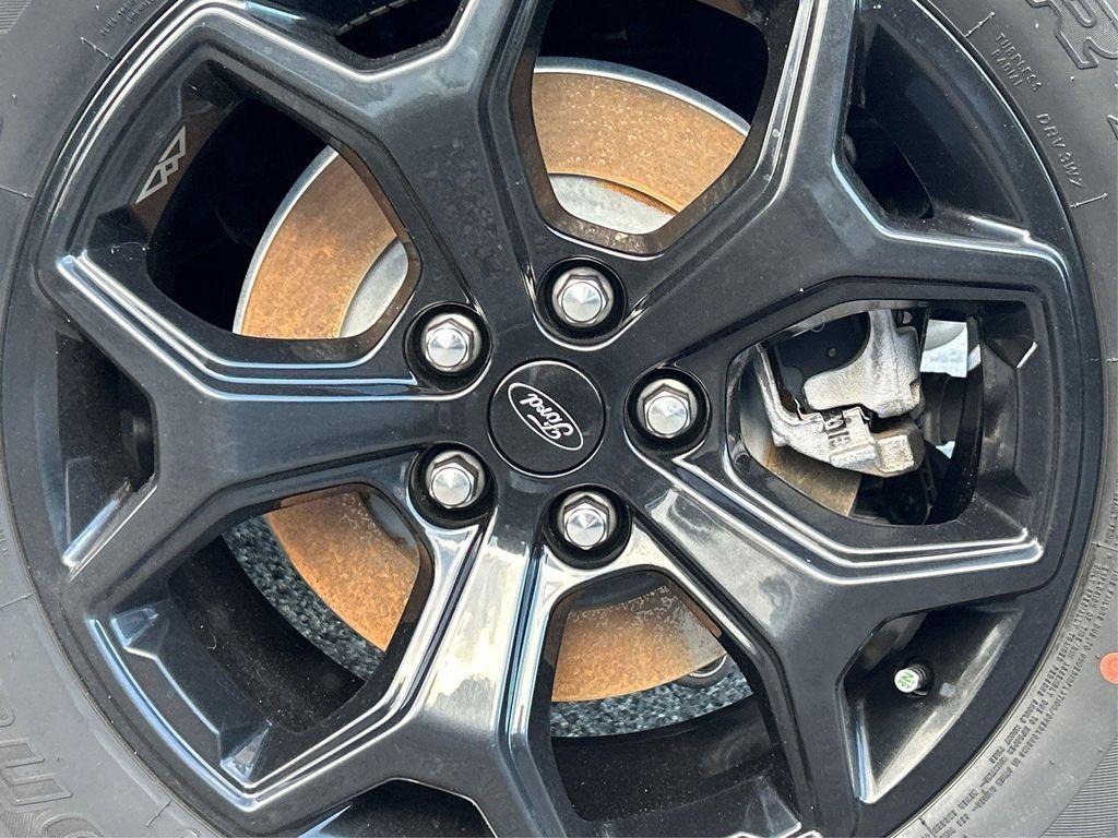 used 2022 Ford Explorer car, priced at $32,000