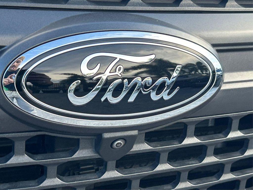 used 2022 Ford Explorer car, priced at $32,000