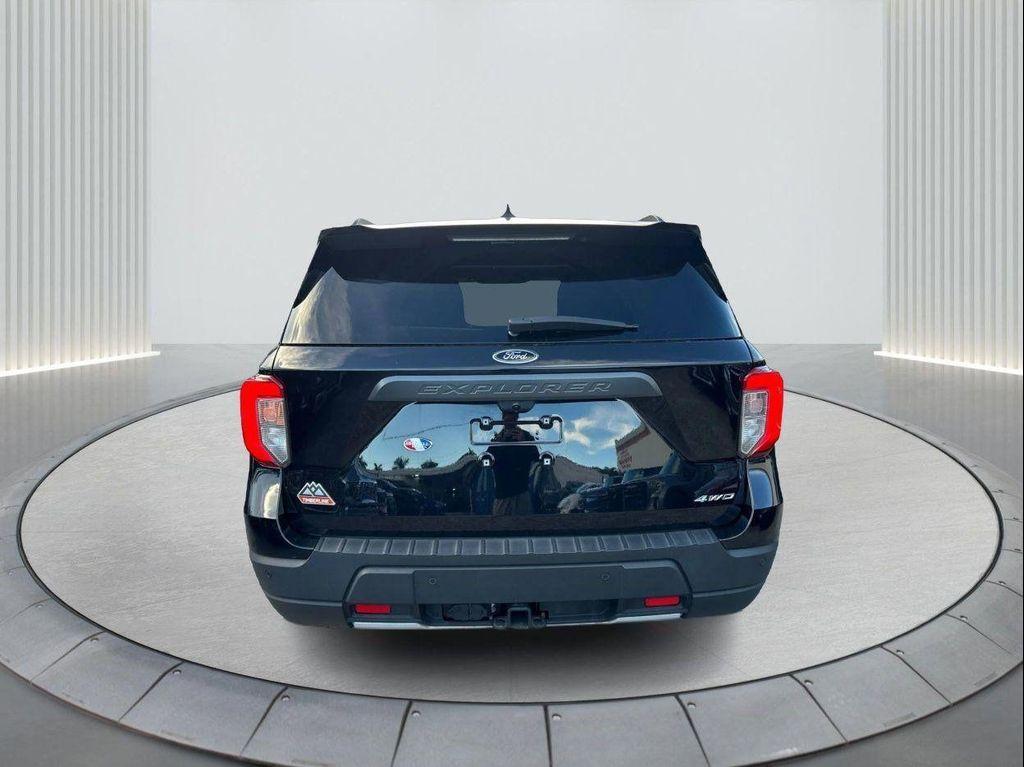 used 2022 Ford Explorer car, priced at $32,000