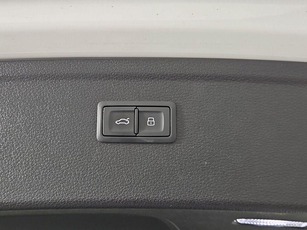 used 2022 Audi Q5 car, priced at $28,000