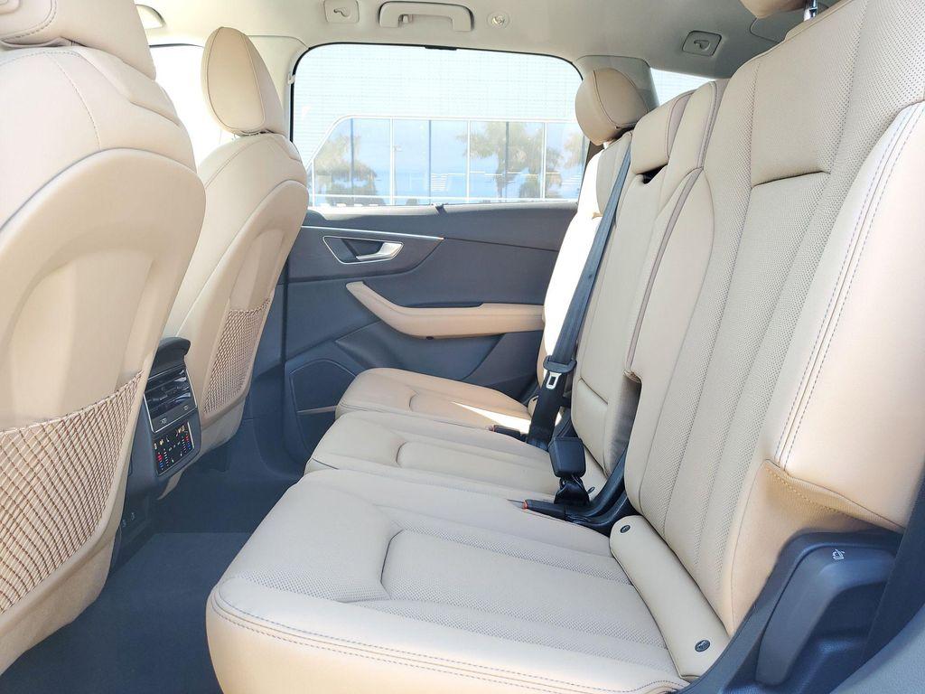 new 2026 Audi Q7 car, priced at $78,560