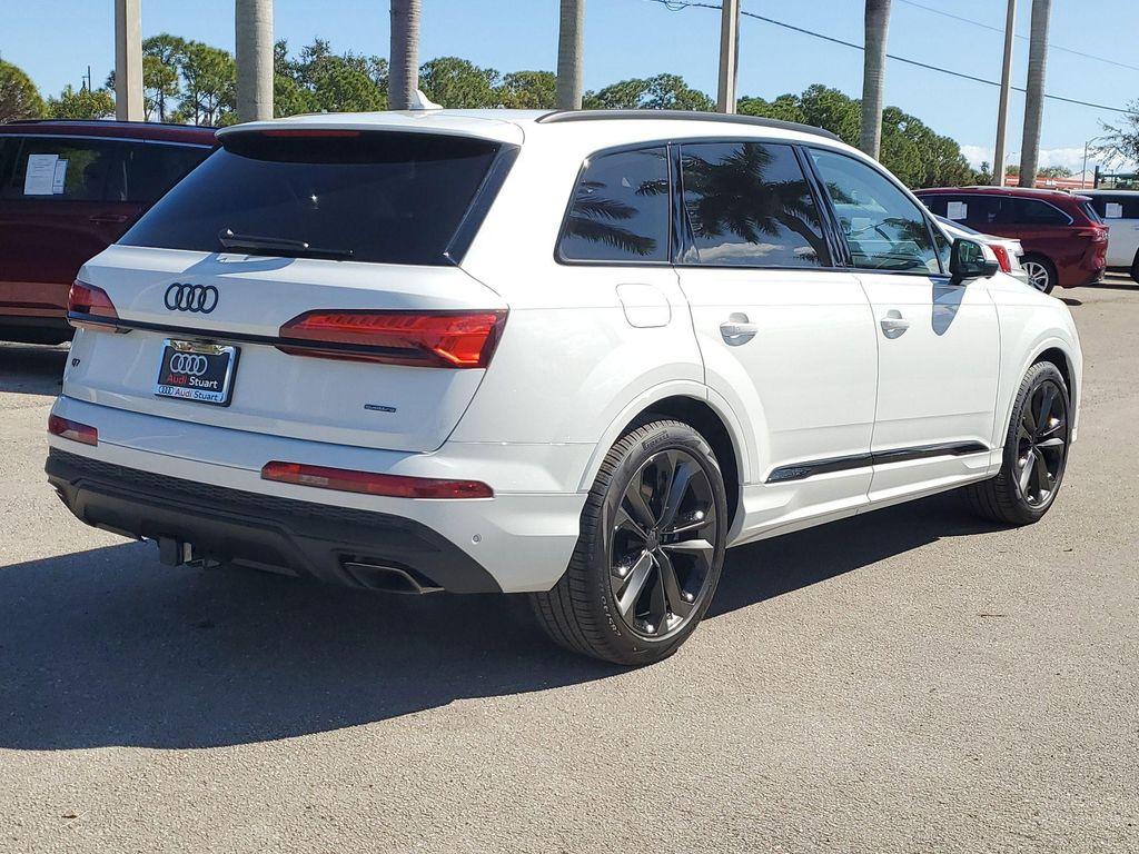 new 2026 Audi Q7 car, priced at $78,560