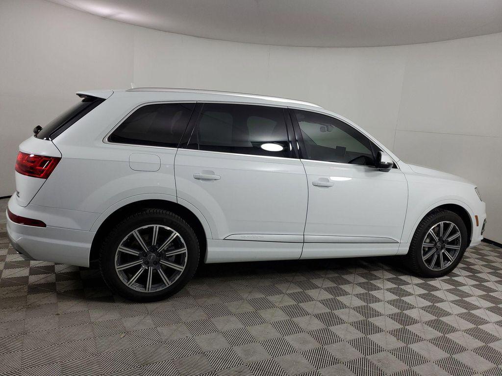 used 2017 Audi Q7 car, priced at $16,000