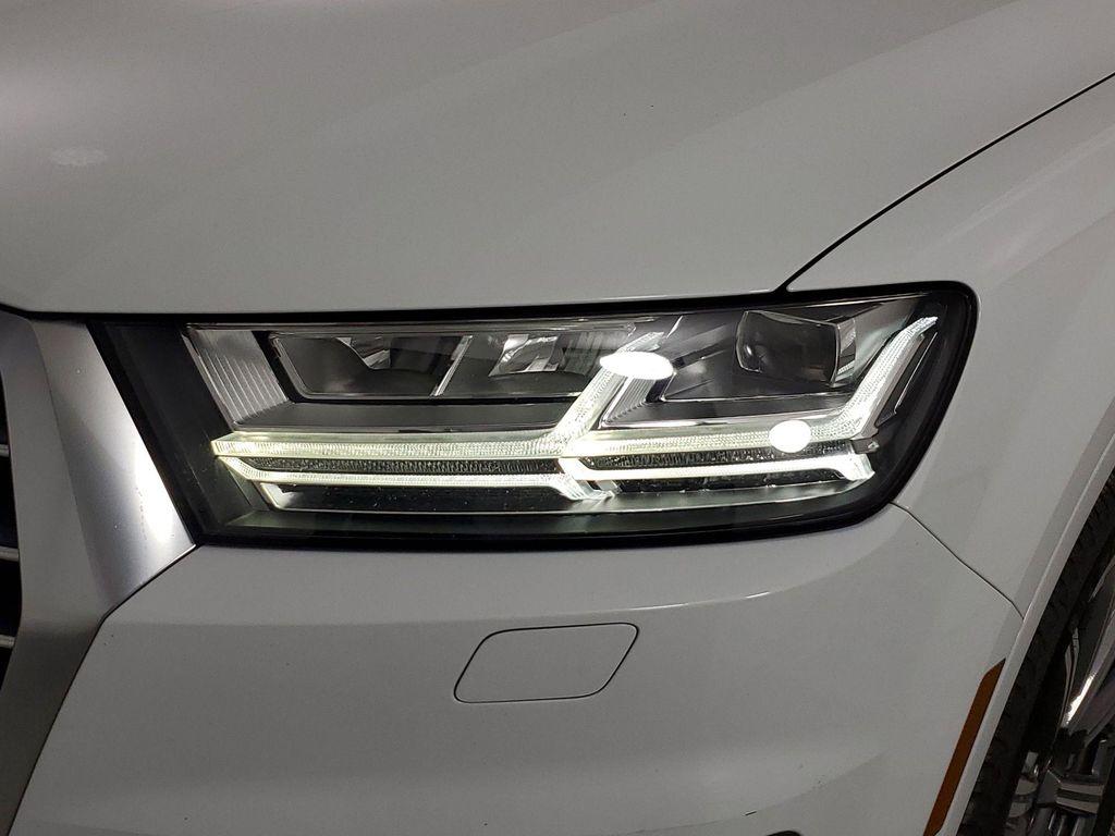 used 2017 Audi Q7 car, priced at $16,000