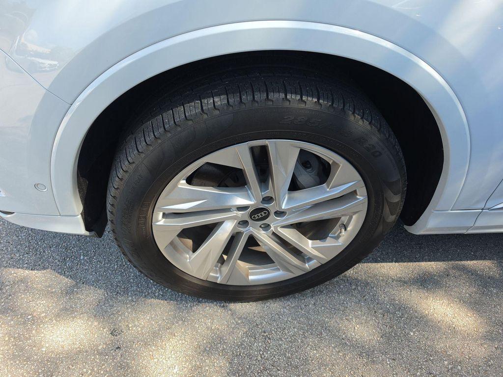 used 2023 Audi Q7 car, priced at $44,088
