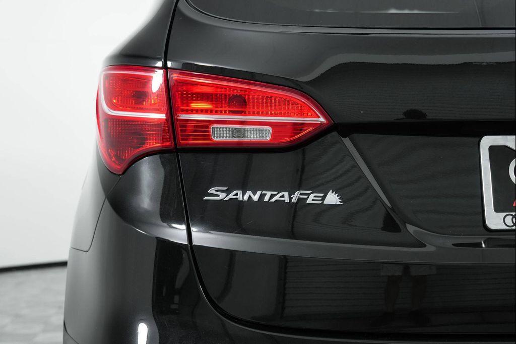 used 2013 Hyundai Santa Fe car, priced at $7,000