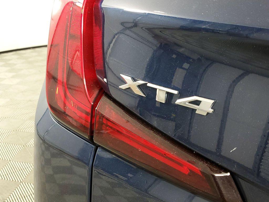 used 2020 Cadillac XT4 car, priced at $21,000