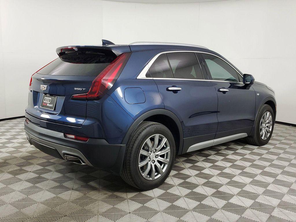 used 2020 Cadillac XT4 car, priced at $21,000