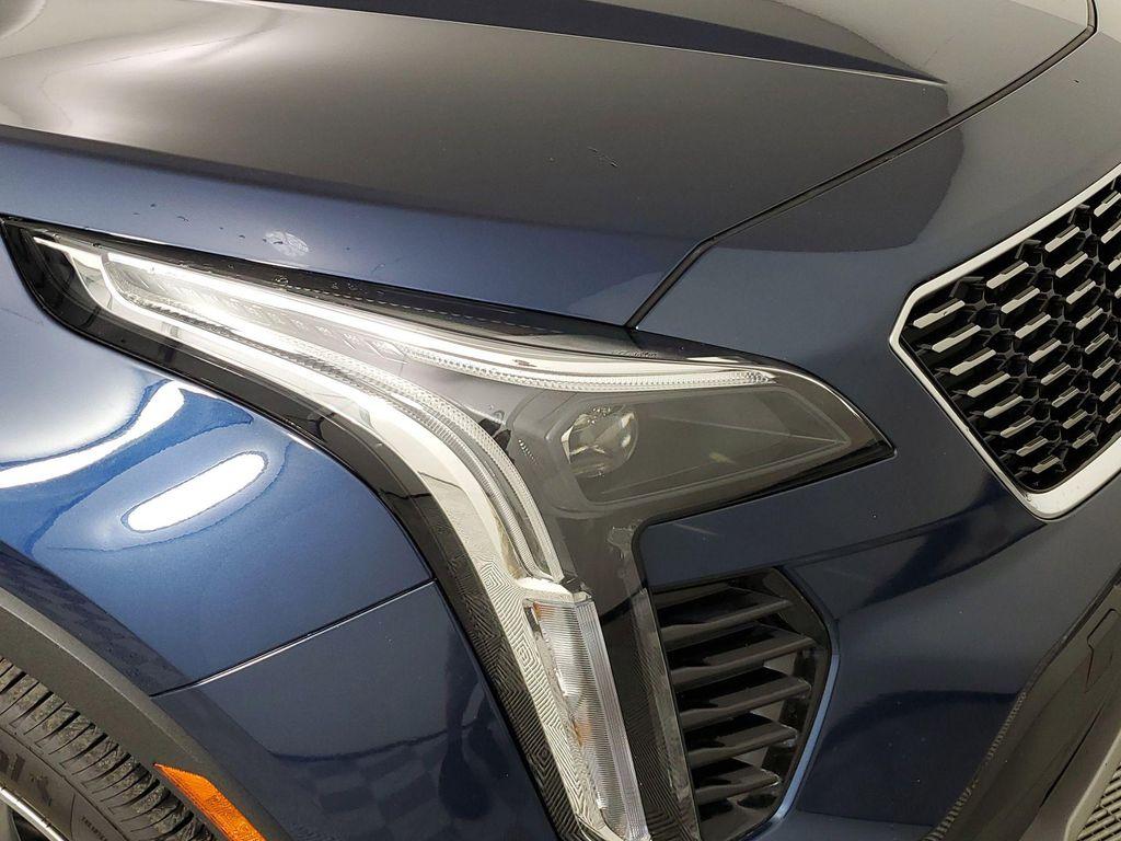 used 2020 Cadillac XT4 car, priced at $21,000