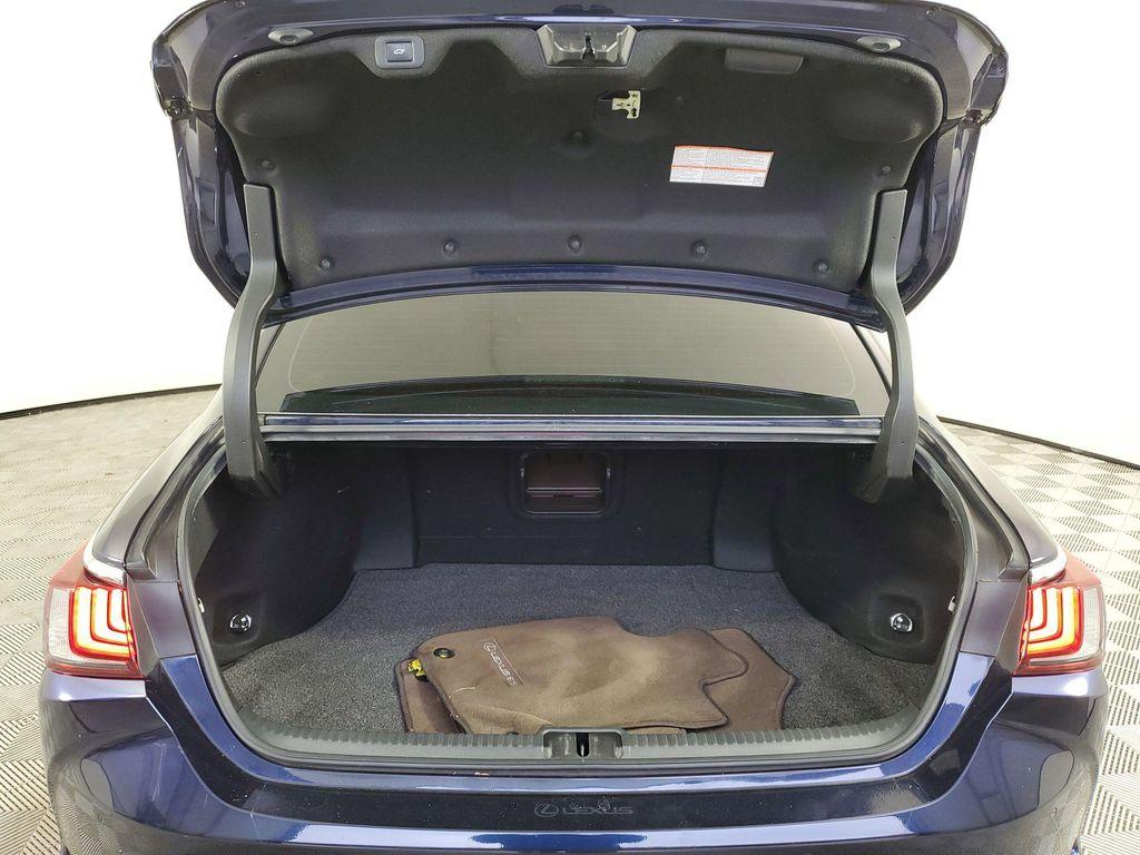 used 2020 Lexus ES 350 car, priced at $29,000