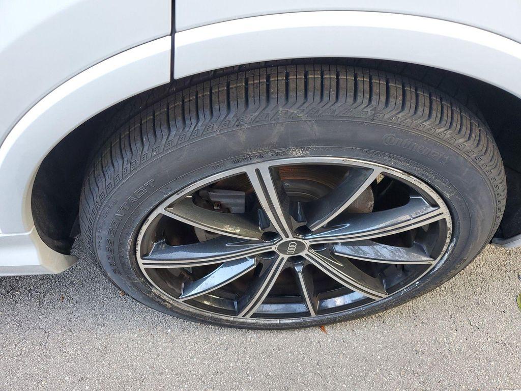 used 2021 Audi Q7 car, priced at $38,000