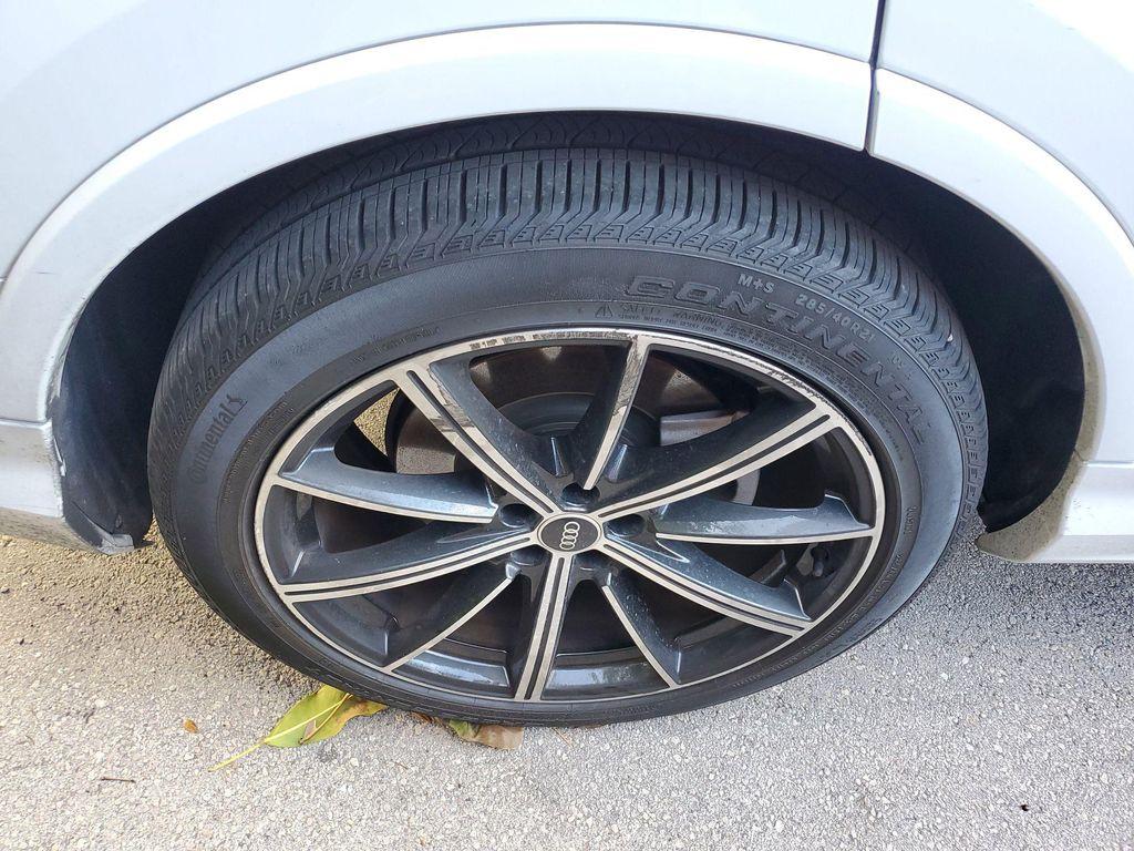 used 2021 Audi Q7 car, priced at $38,000