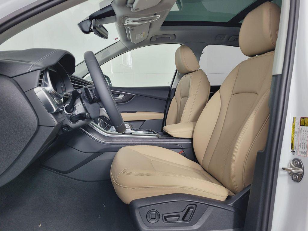 new 2026 Audi Q7 car, priced at $79,005