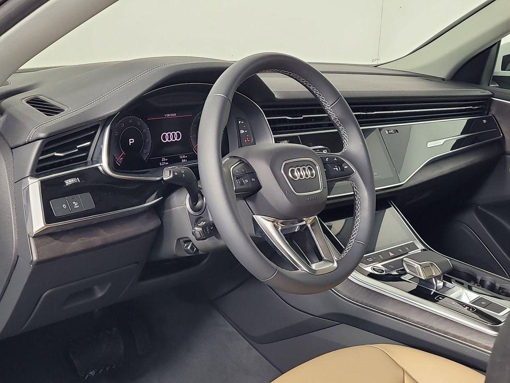 new 2025 Audi Q8 car