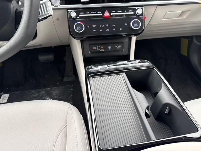 new 2026 Hyundai TUCSON Hybrid car, priced at $36,690